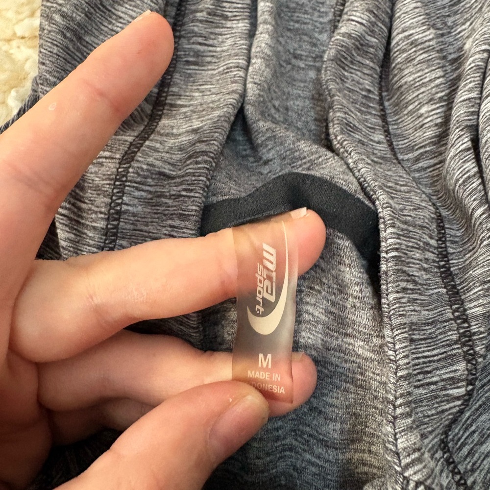 Running jacket - Picture 3 of 3